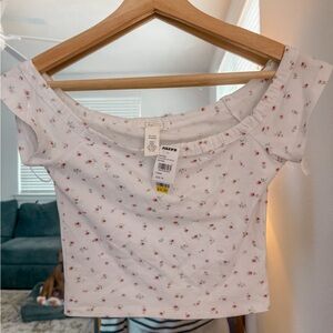 Tilly's White Floral Crop Top